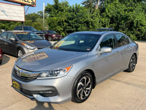 2016 Honda Accord for sale at Town and Country Auto Sales in Jefferson City MO