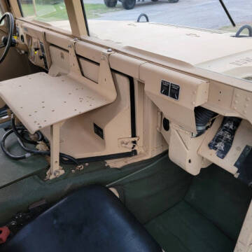 2009 AM General HMMWV