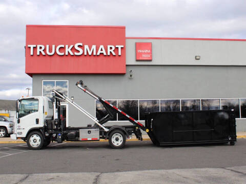 2023 Isuzu NRR for sale at Trucksmart Isuzu in Morrisville PA