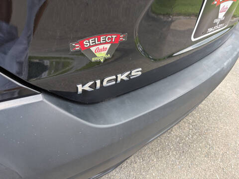 2019 Nissan Kicks S