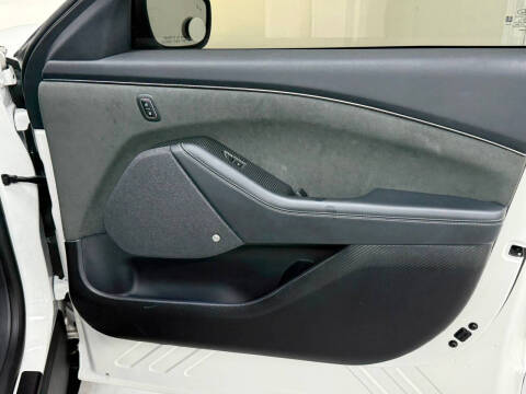 2022 Ford Mustang Mach-E GT