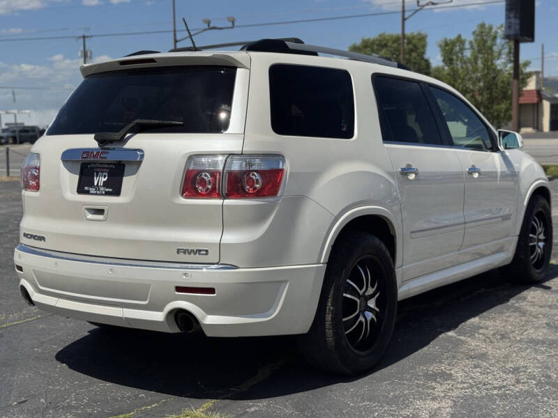 2011 GMC Acadia Denali