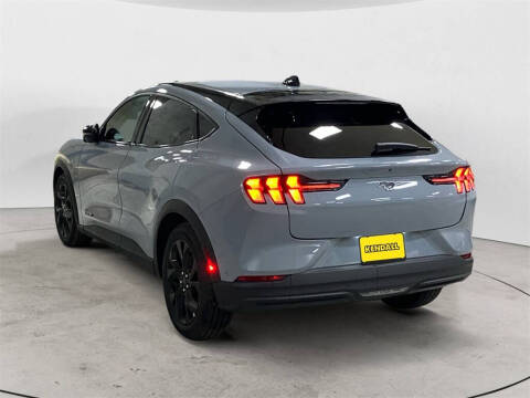 2024 Ford Mustang Mach-E Select