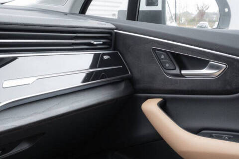 2026 Audi Q7 quattro Premium 55 TFSI