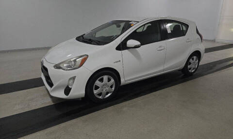 2016 Toyota Prius c Two