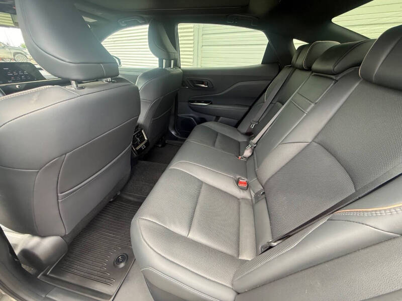 2024 Toyota Crown Platinum