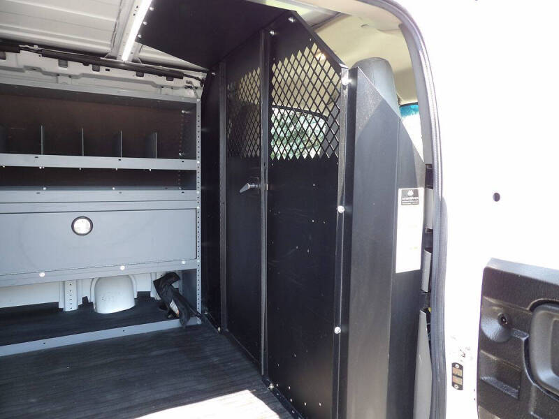 2023 Chevrolet Express 3500