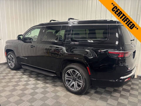 2023 Jeep Wagoneer
