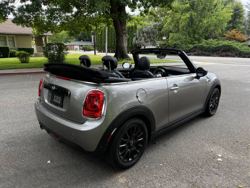 2019 MINI Convertible Cooper