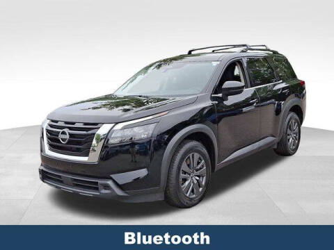 2023 Nissan Pathfinder SV