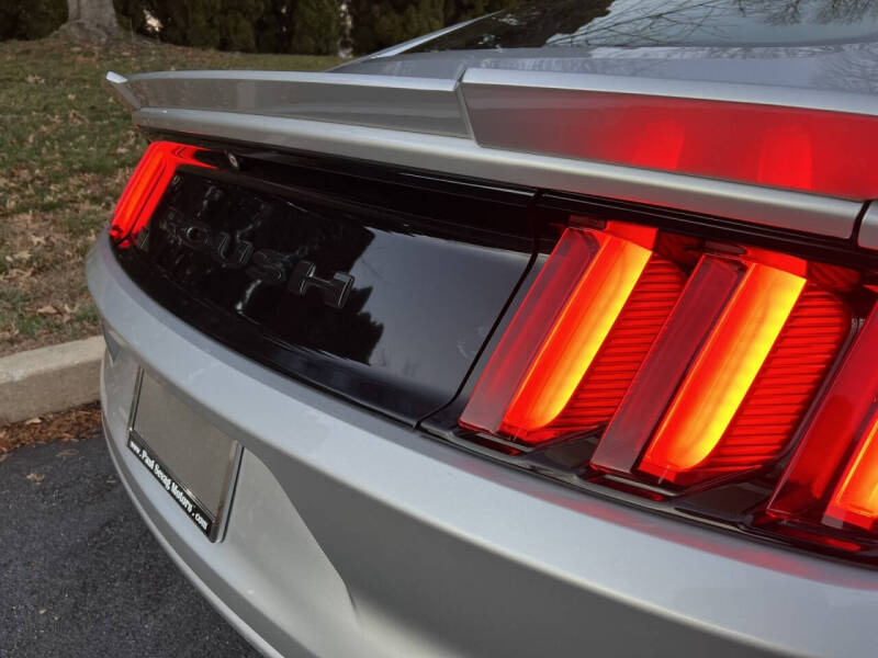 2015 Ford Mustang V6