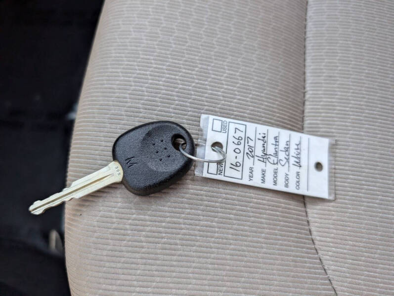 2017 Hyundai Elantra