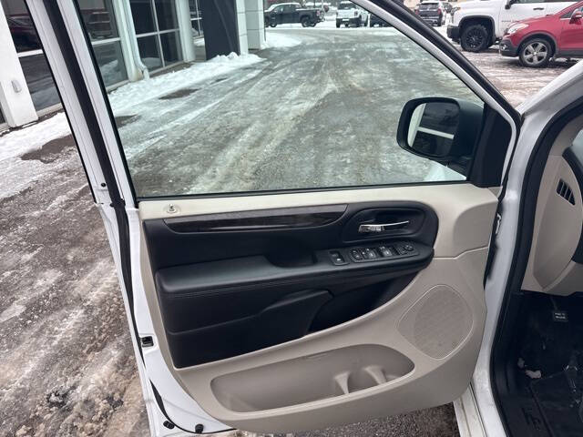 2020 Dodge Grand Caravan SE