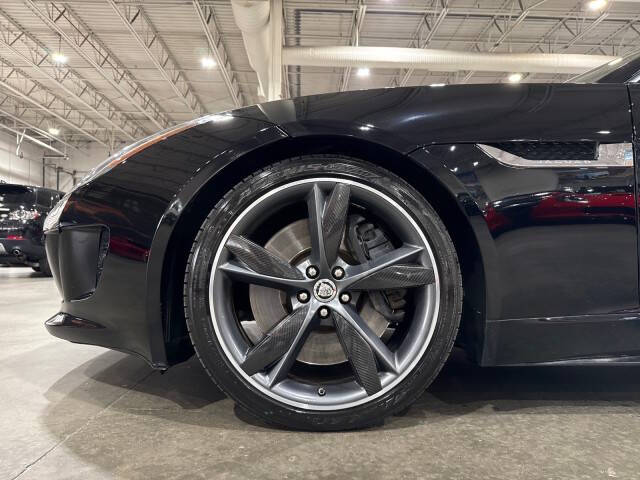 2014 Jaguar F-TYPE V8 S