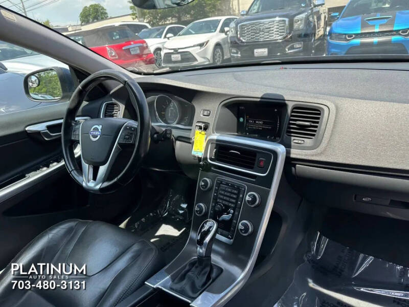2015 Volvo V60 T5 Drive-E Premier