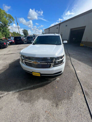 2018 Chevrolet Suburban for sale at AUTO LATINOS CAR in Houston TX