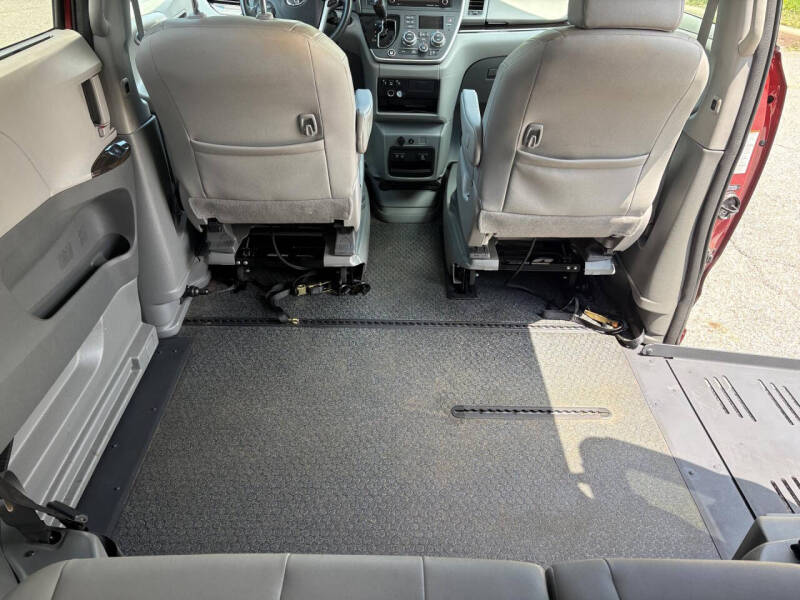 2020 Toyota Sienna
