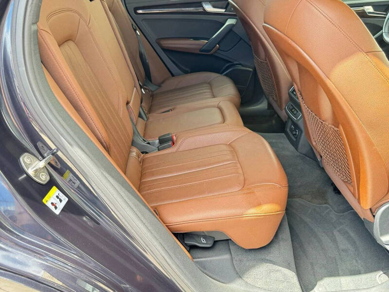 2019 Audi Q5 quattro Prestige 45 TFSI