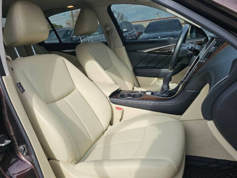 2018 Infiniti Q50 3.0T Luxe