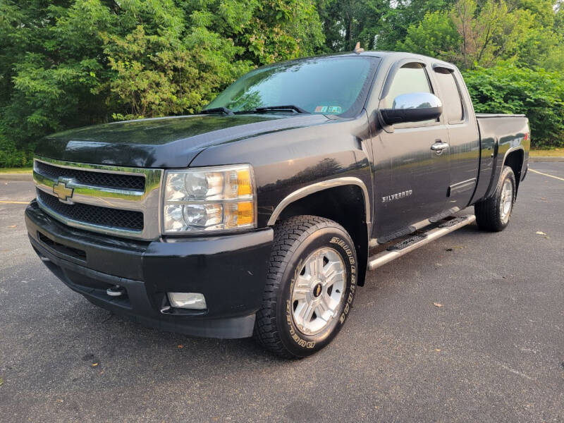 2010 Chevrolet Silverado 1500 for sale at Spectra Autos LLC in Akron OH