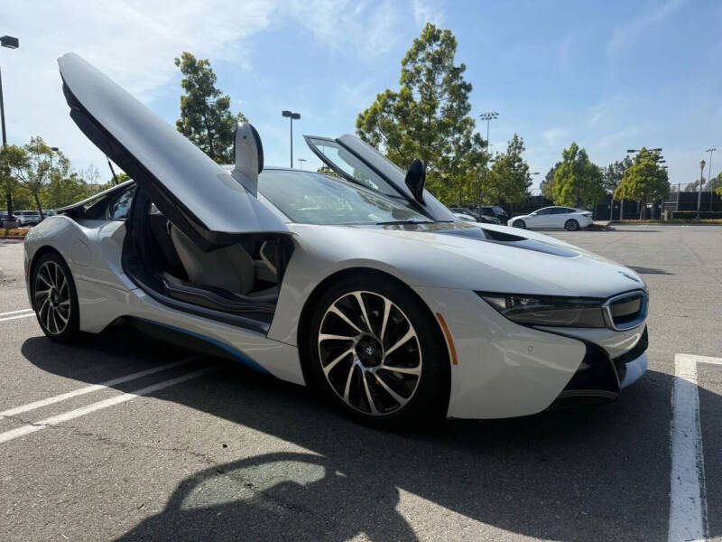 2016 BMW i8