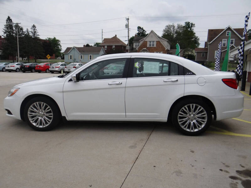 2012 Chrysler 200 Limited
