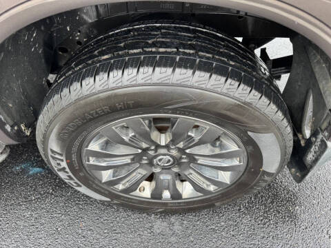 2017 Nissan Titan Platinum Reserve