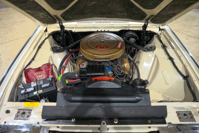 1963 Ford Thunderbird