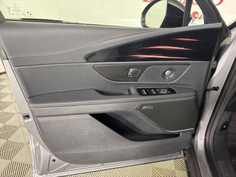 2025 Lincoln Nautilus Hybrid Reserve