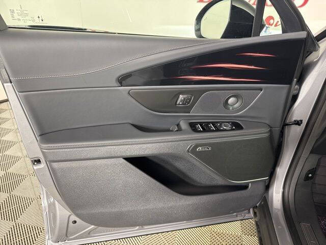 2025 Lincoln Nautilus Hybrid Reserve