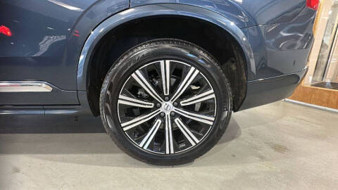 2025 Volvo XC90 B5 Core Bright Theme
