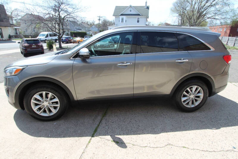 2017 Kia Sorento LX