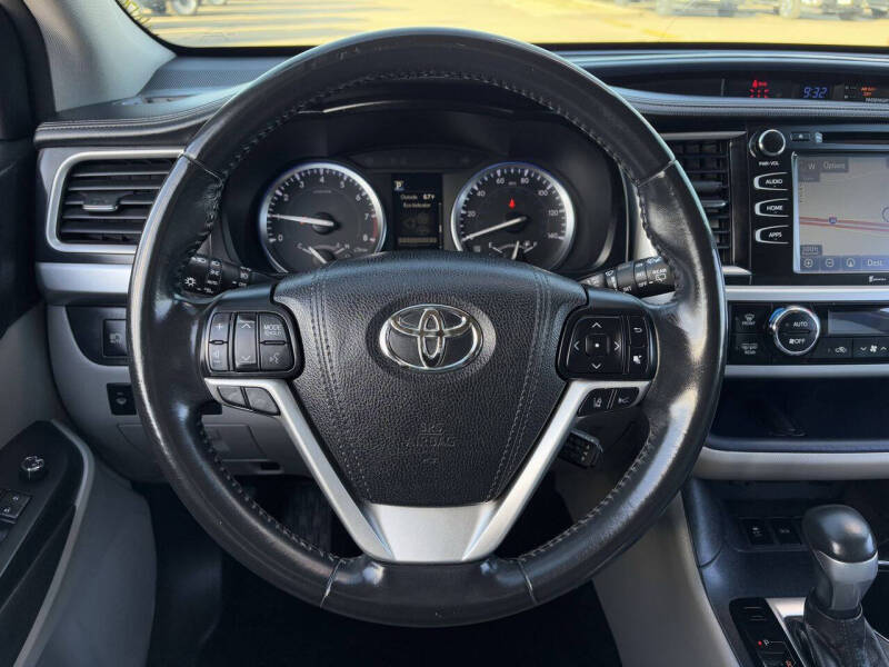 2017 Toyota Highlander XLE