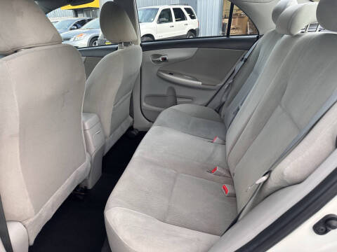 2012 Toyota Corolla LE