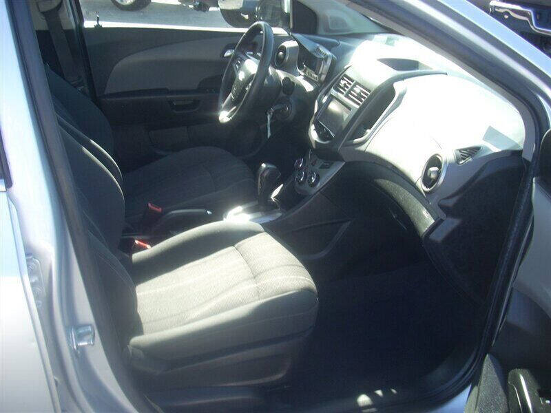 2016 Chevrolet Sonic LT Auto