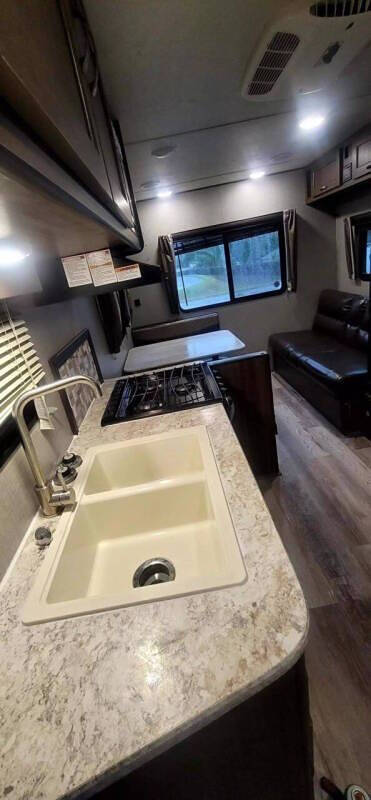 2018 Crossroads RV Zinger  for sale at Yep Cars in Dothan, AL