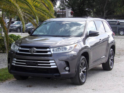 2018 Toyota Highlander LE Plus