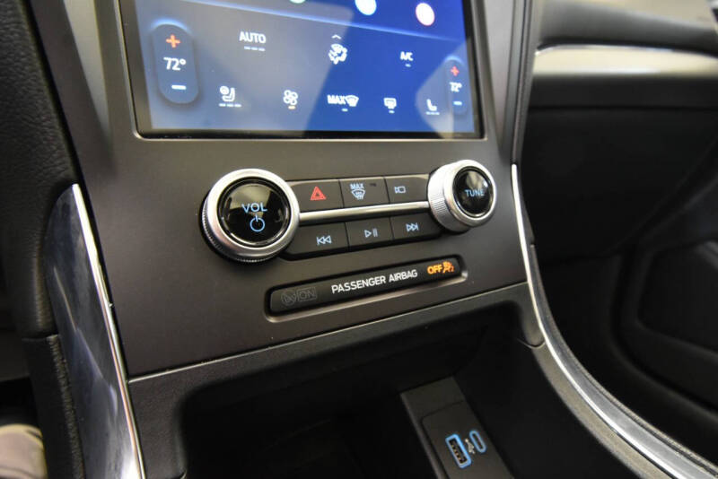 2021 Ford Edge ST