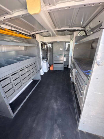 2011 Ford E-Series E-350 SD