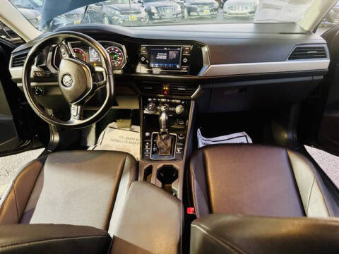 2019 Volkswagen Jetta R-Line