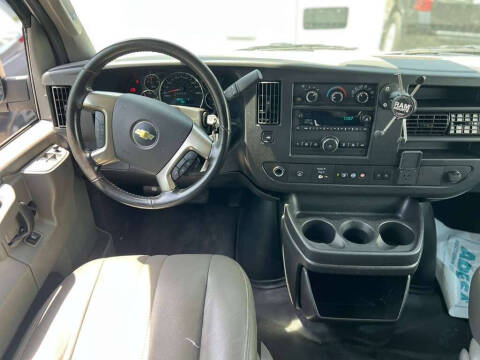 2019 Chevrolet Express 2500