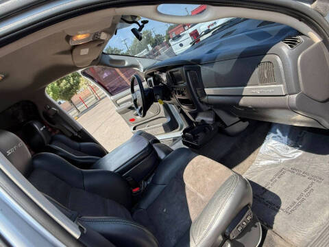 2005 Dodge Ram 1500 SRT-10