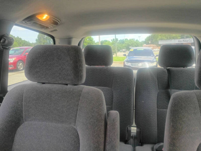 2003 Kia Sedona