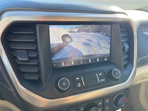 2020 GMC Acadia Denali