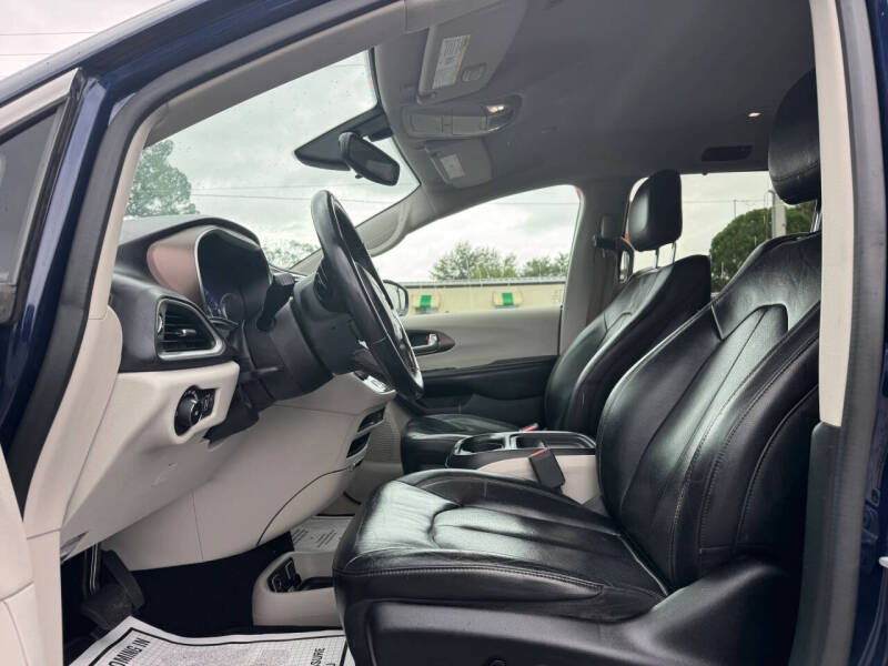 2018 Chrysler Pacifica Touring L