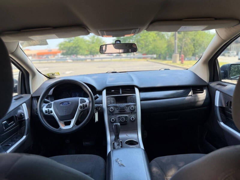 2014 Ford Edge SE