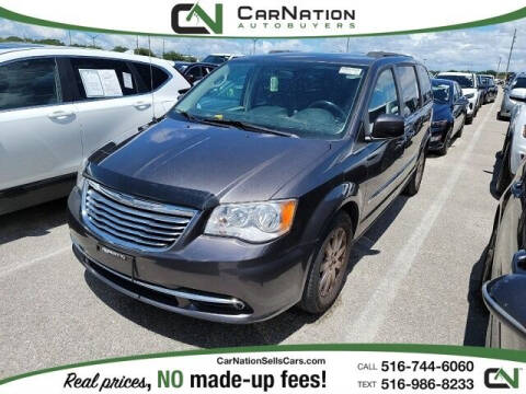 2016 Chrysler Town and Country for sale at CarNation AUTOBUYERS Inc. in Rockville Centre NY
