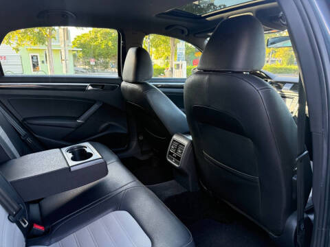 2018 Volkswagen Passat V6 GT