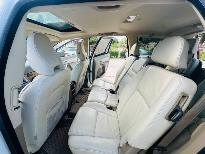 2011 Volvo XC90 3.2