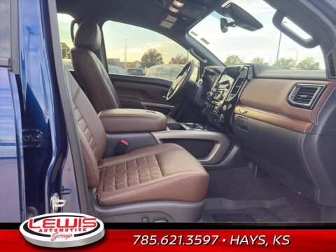 2023 Nissan Titan Platinum Reserve